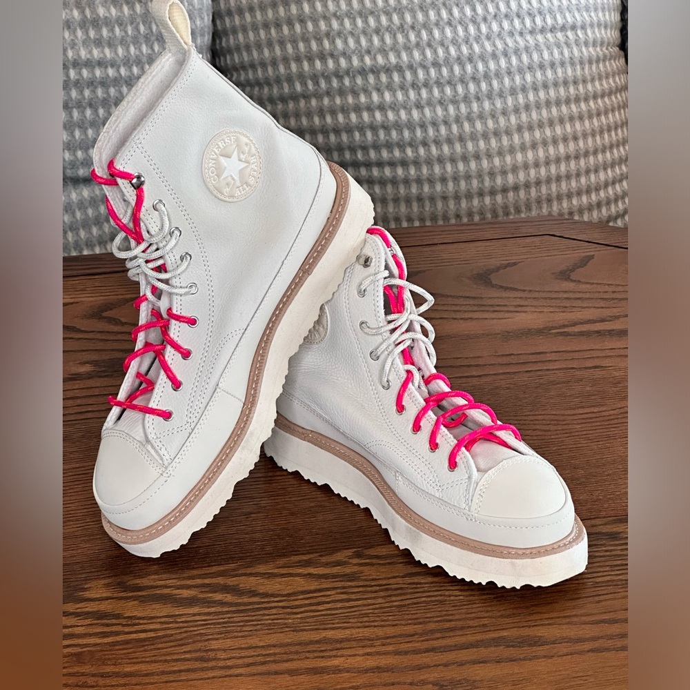 NWOB Chuck Taylor Crafted Boot (Unisex)